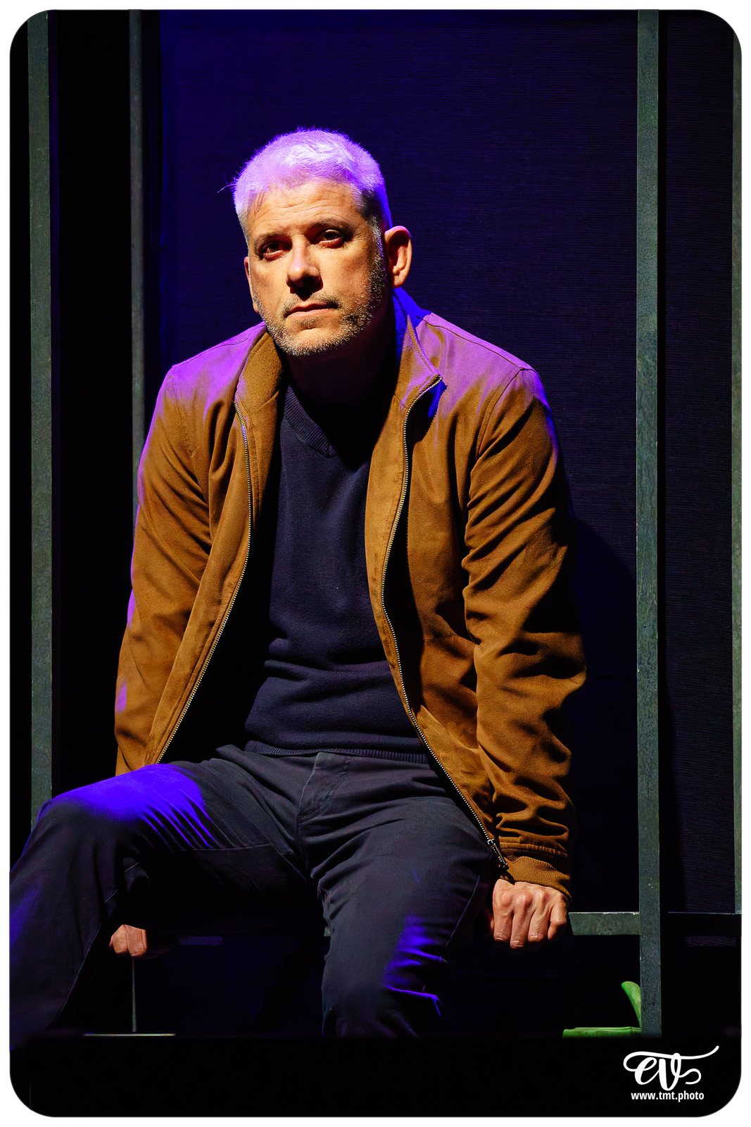 CHANGER L'EAU DES FLEURS (MATRIOSHKA PRODUCTIONS)